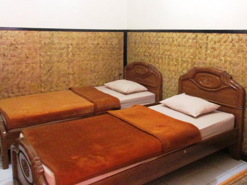 Lingga Guest House Jayagiri Lembang Exteriör bild